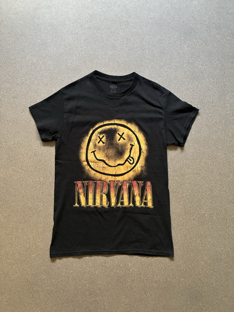 Nirvana Lisanslı Kadın Tişört S