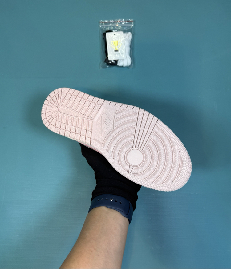 Jordan Low Pink White
