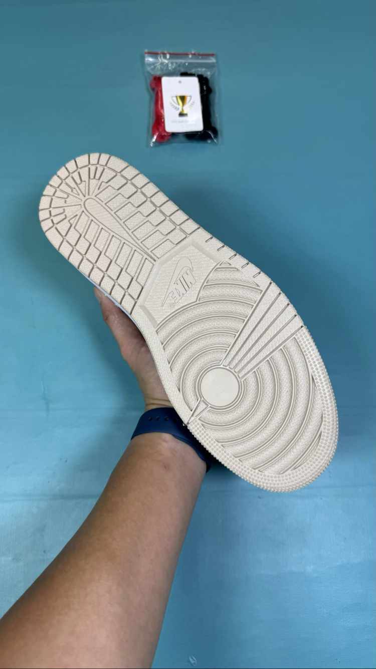 Jordan Low Sail Reverse