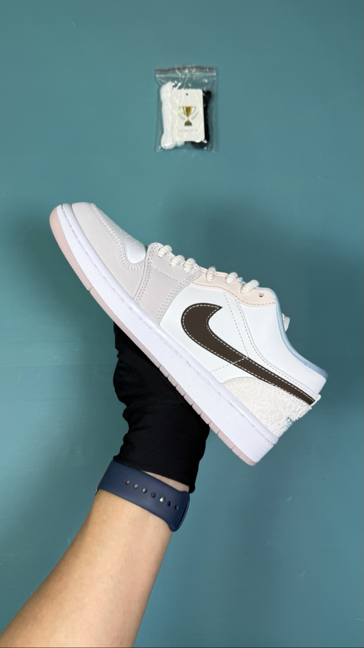 Jordan Low Soft Glow