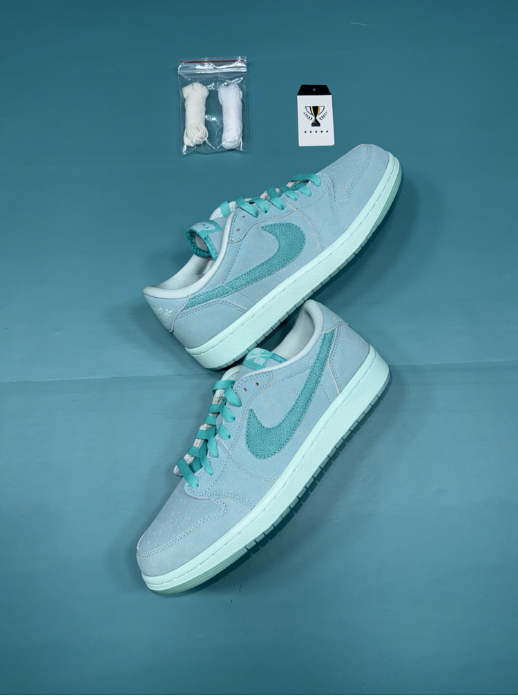 Jordan Low Mint