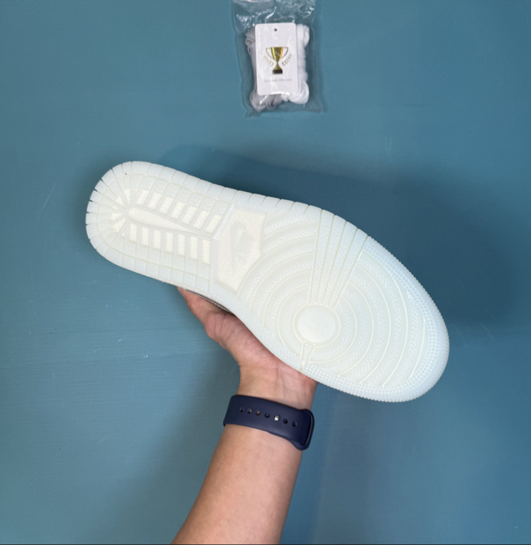 Jordan Low Snake Year