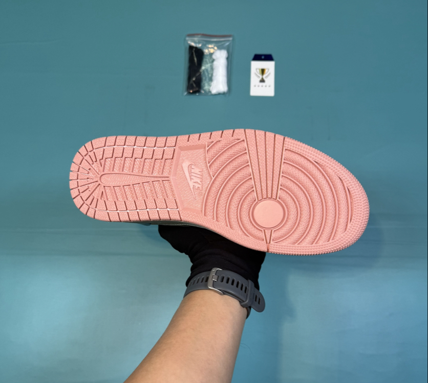 Jordan Low Mavi Pembe