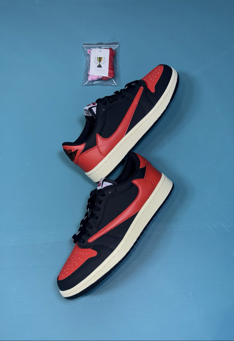 Jordan Low Black Red