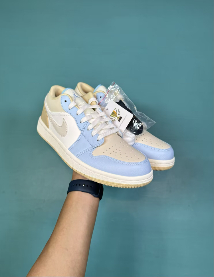 Jordan Low Macaron