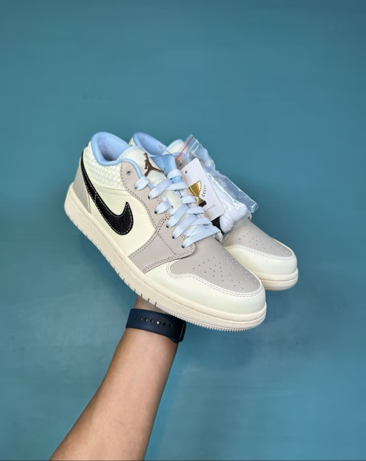 Jordan Low Woven Wheat