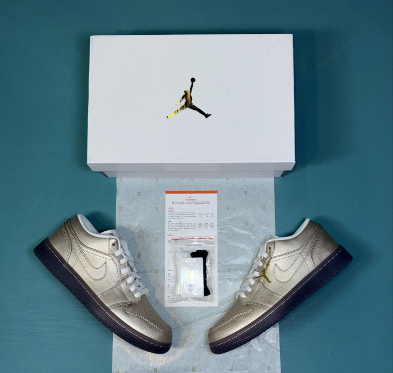 Jordan Low Champagne