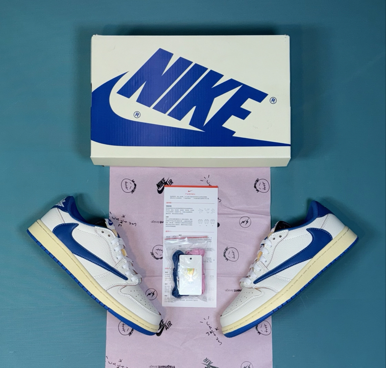 Jordan Low Lightning Reverse