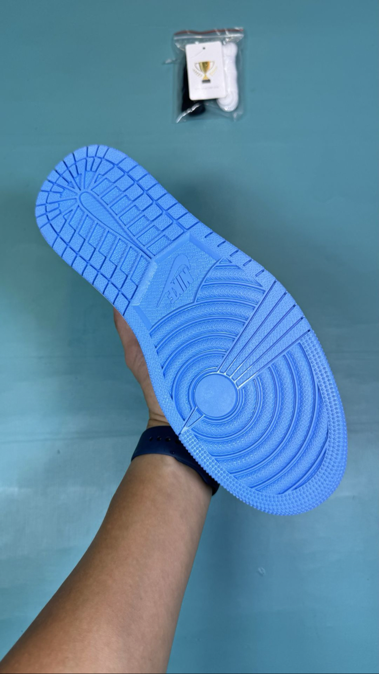 Jordan Low University Blue Reverse