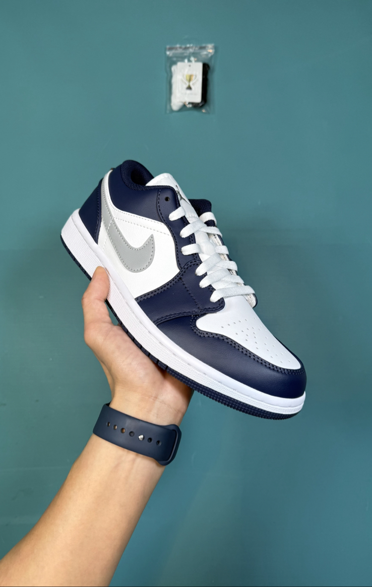 Jordan Low White Grey Blue