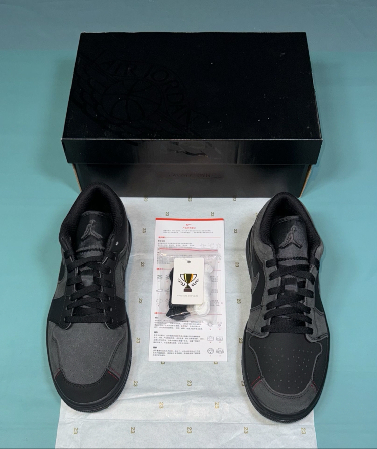 Jordan Low Black Soul