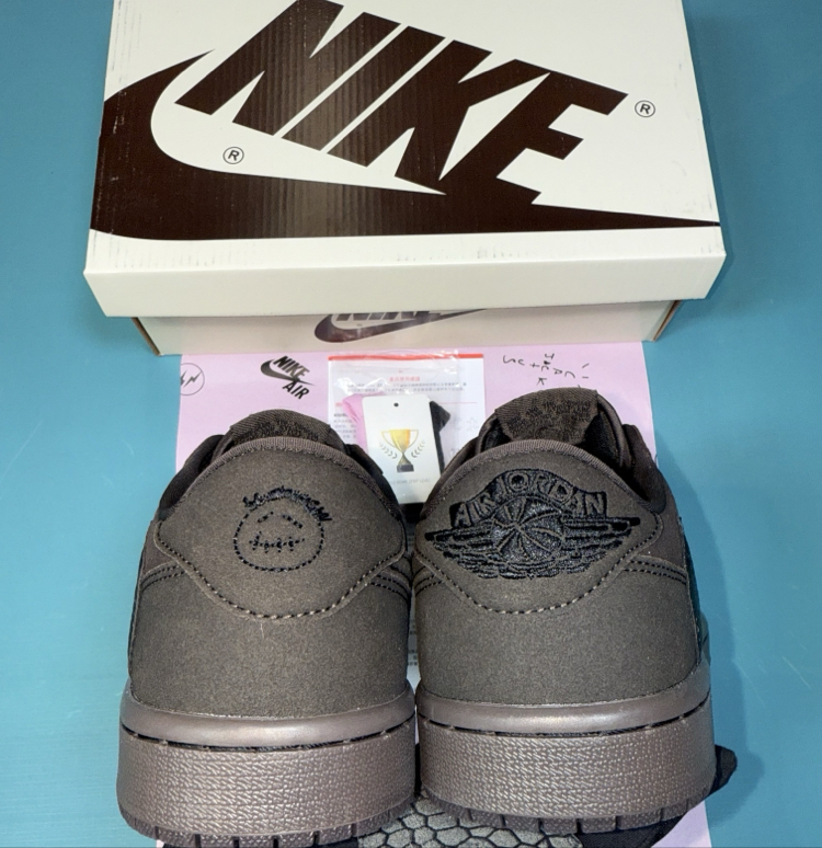 Jordan Low Mocha Two