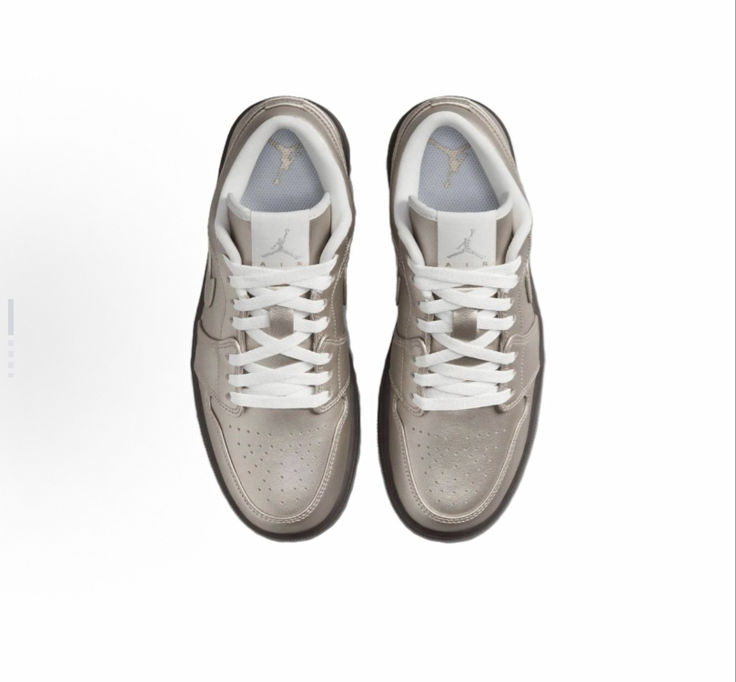 Jordan Low Champagne