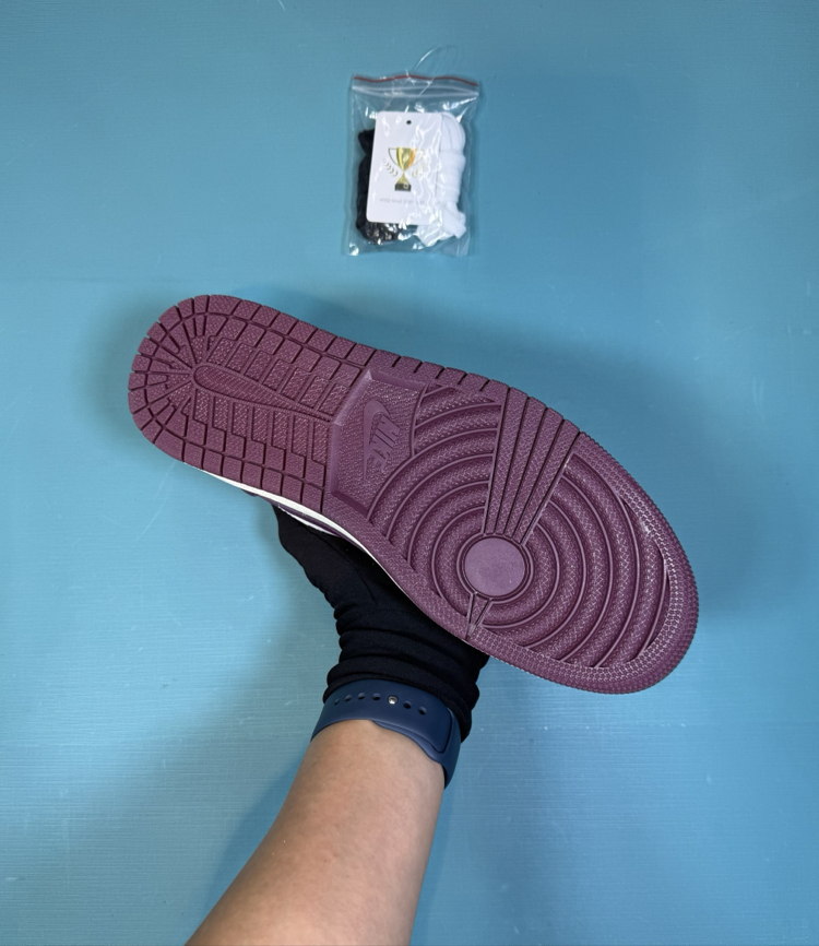 Jordan Low Burgundy