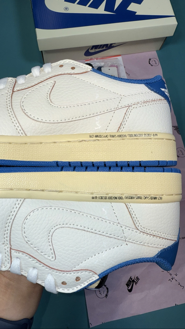 Jordan Low Lightning Reverse