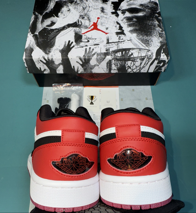 Jordan Low Jelly