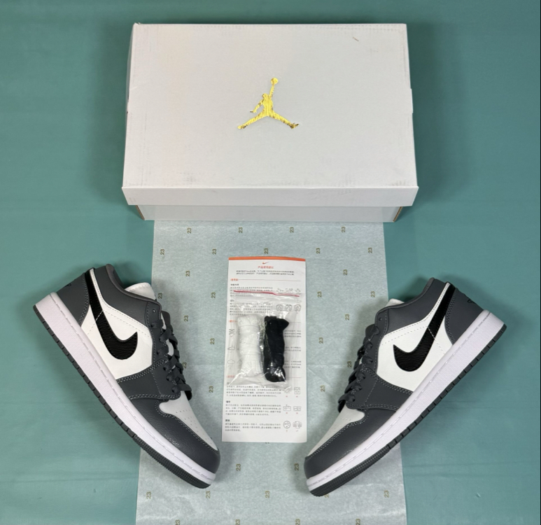 Jordan Low Dark Smoke