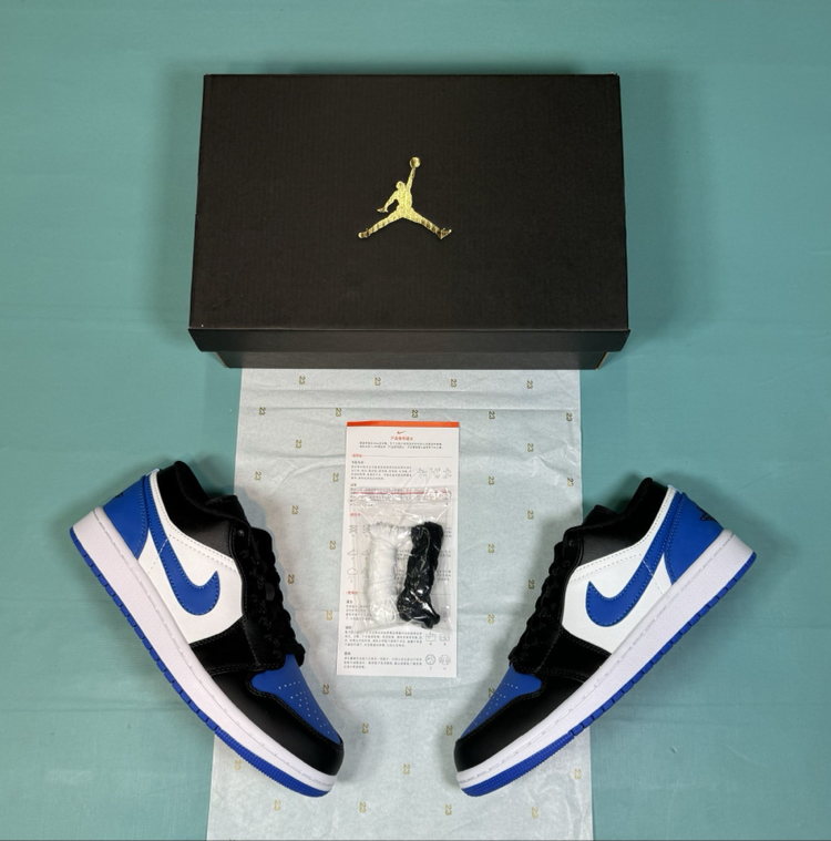 Jordan Low Mini Flash