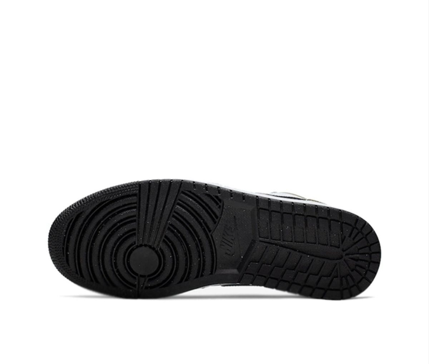 Jordan Low Black Gold