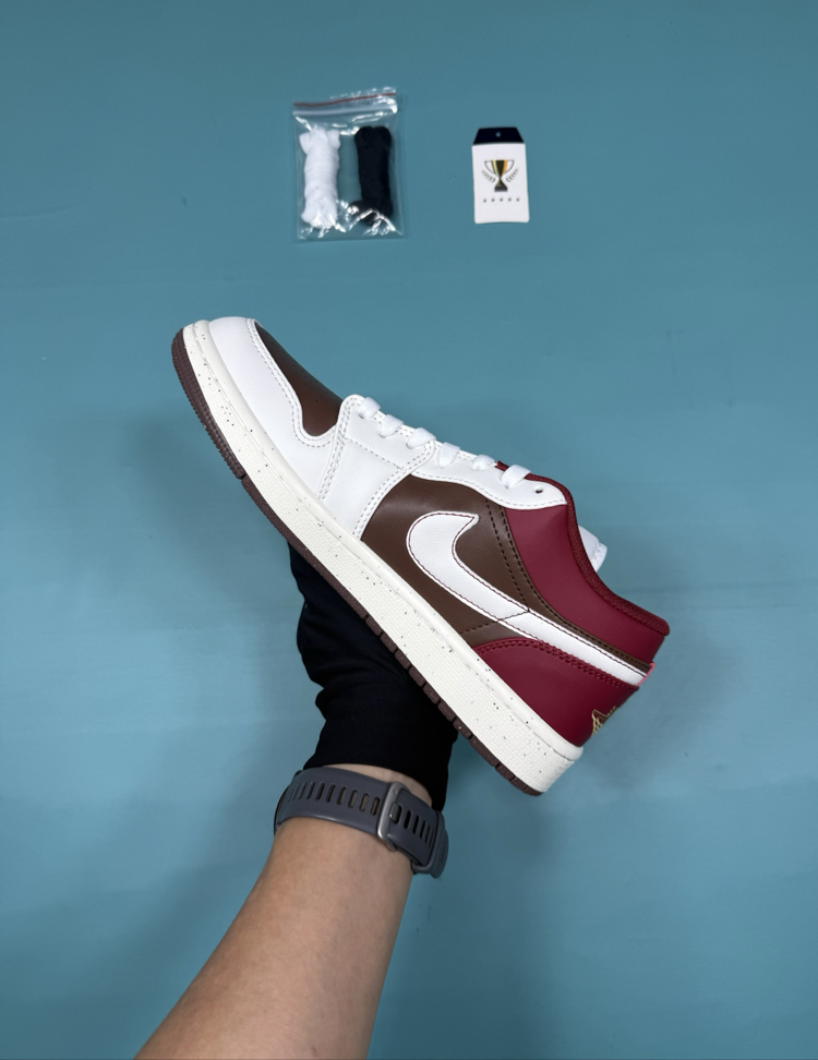 Jordan Low Yeni Yıl
