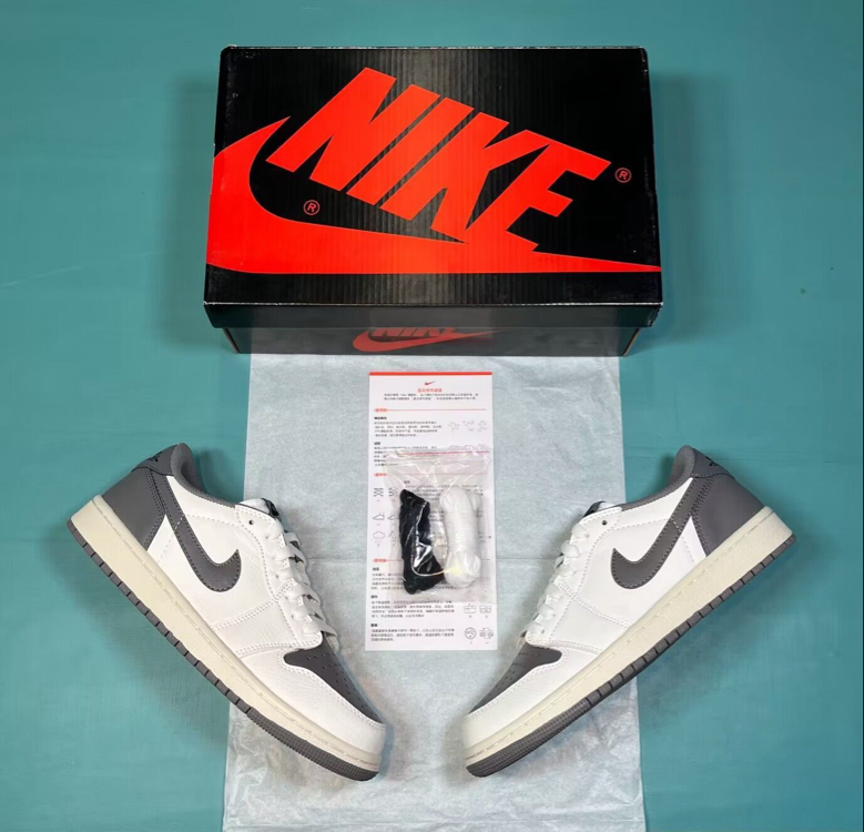 Jordan Low White Smoke