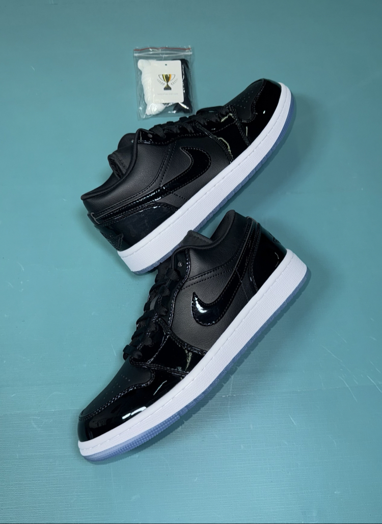 Jordan Low Space Jam