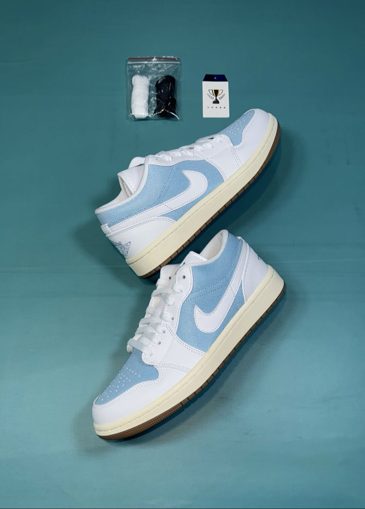 Jordan Low Mavi Beyaz