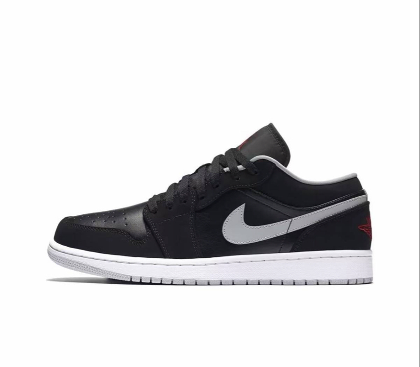 Jordan Low Dark Flash