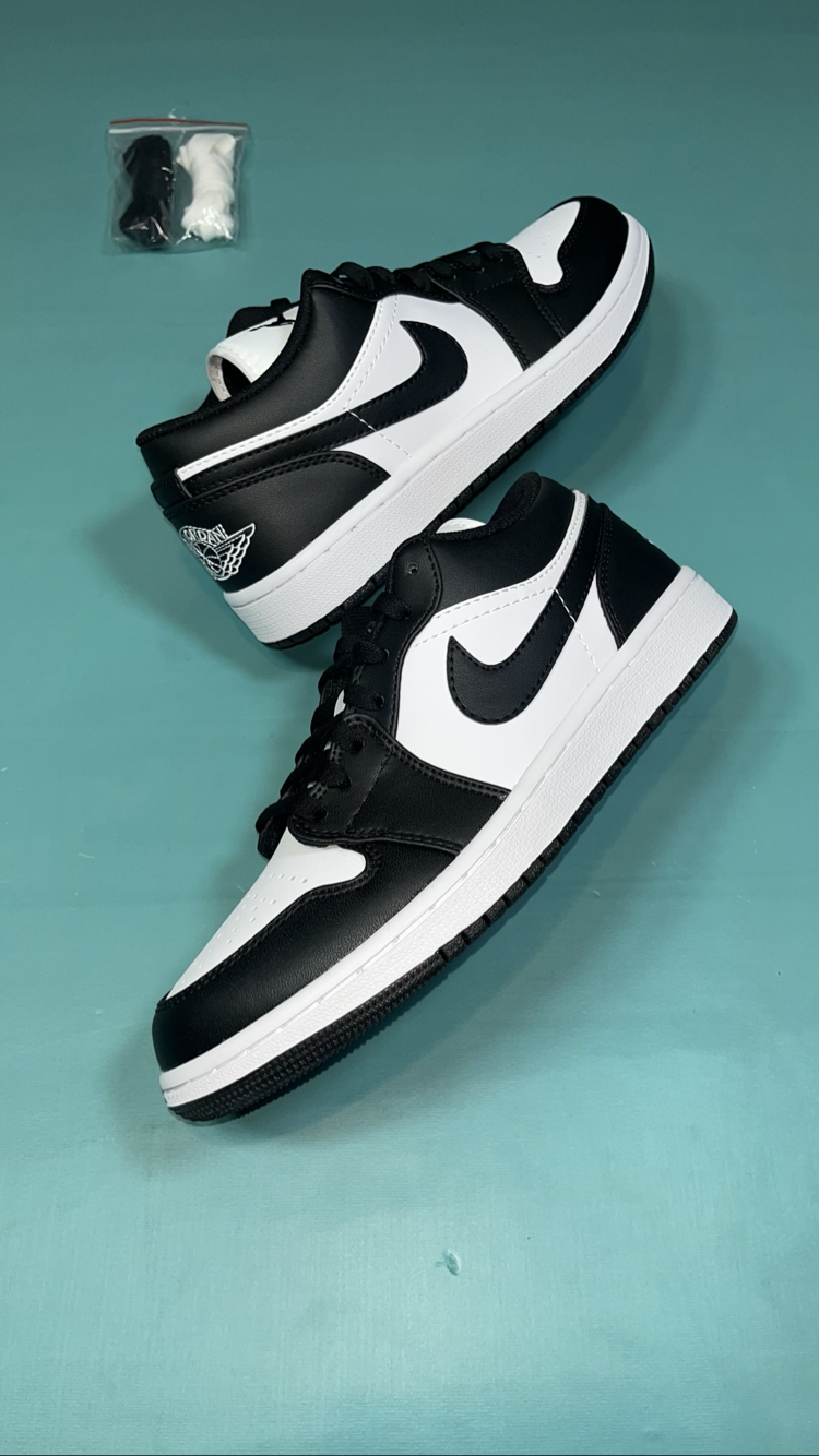 Jordan Low Black White