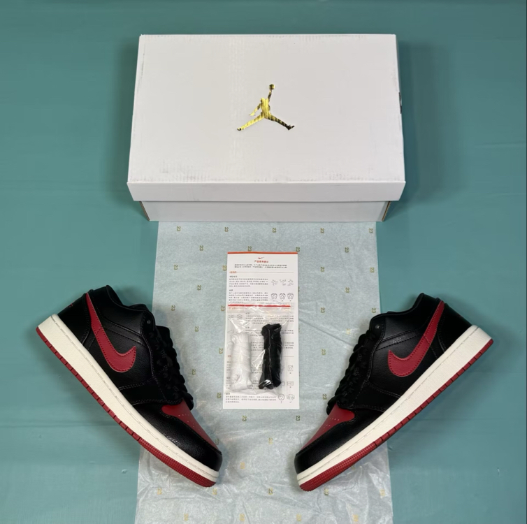 Jordan Low Red Hook