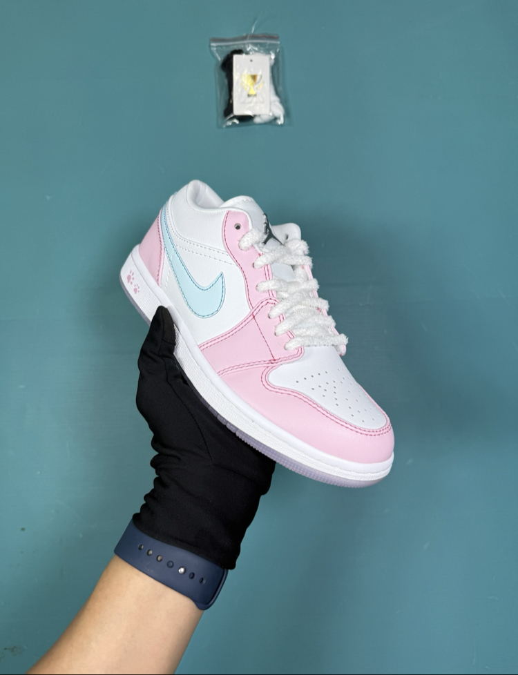Jordan Low Pastel