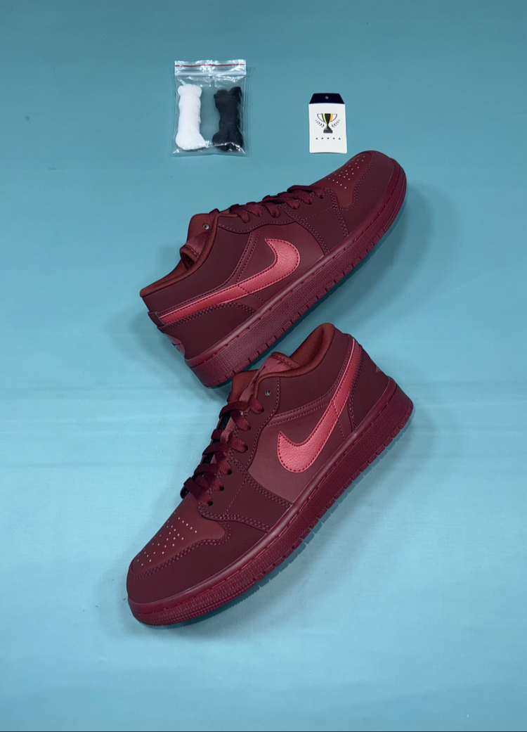 Jordan Low Valentine