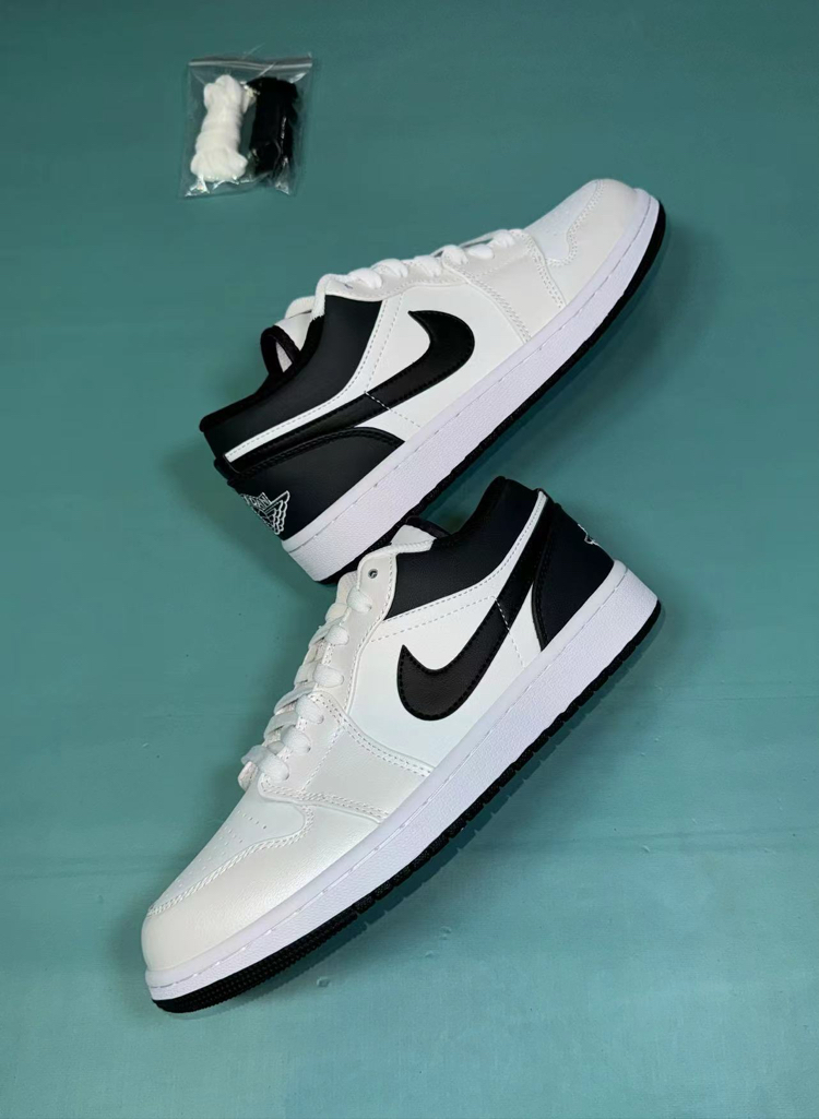 Jordan Low Reverse Panda