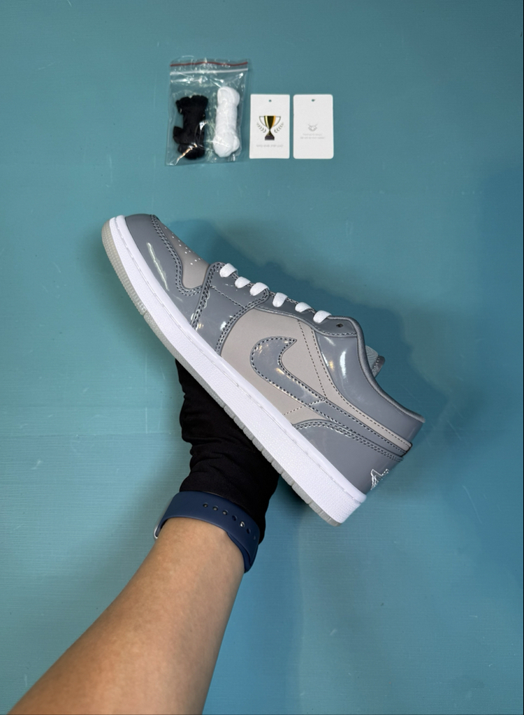 Jordan Low Mirror