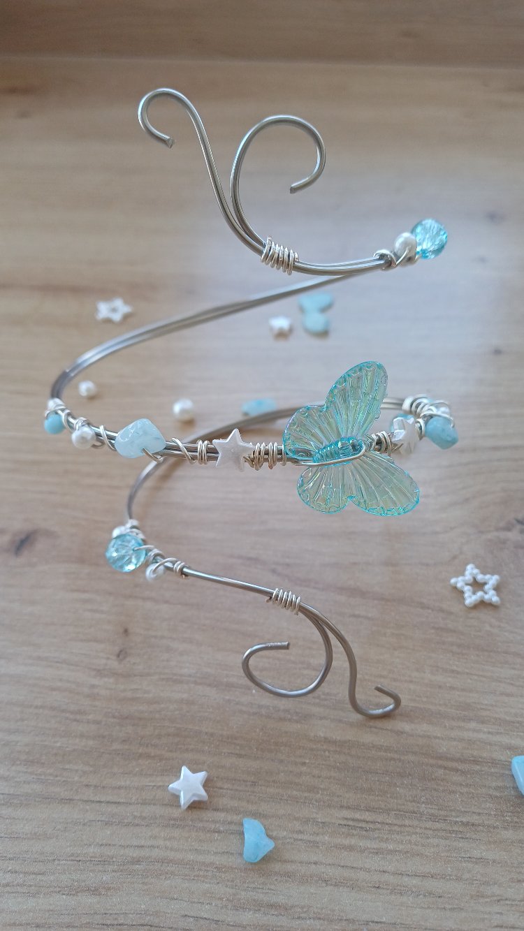 kelebekli ayarlanabilir arm cuff