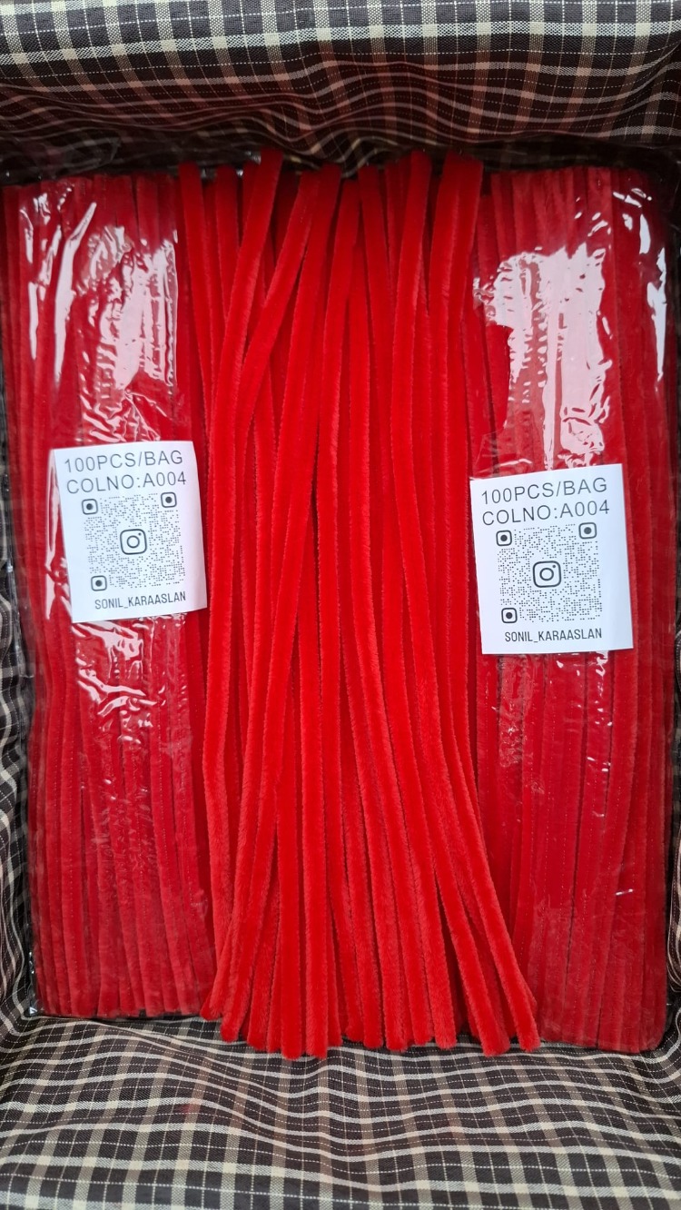 KOD A004 Kırmızı Şönil 1 paket 100 adet