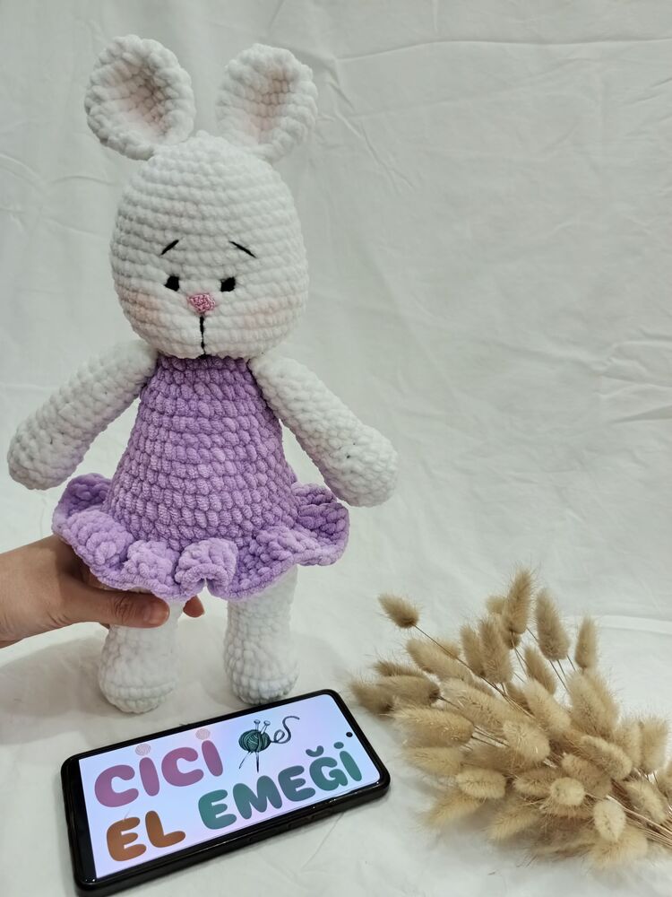 sevimli amigurumi tavşan
