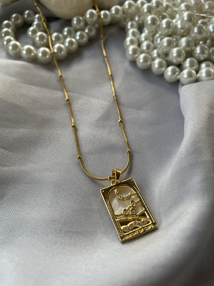 Aylı Tarot kolye