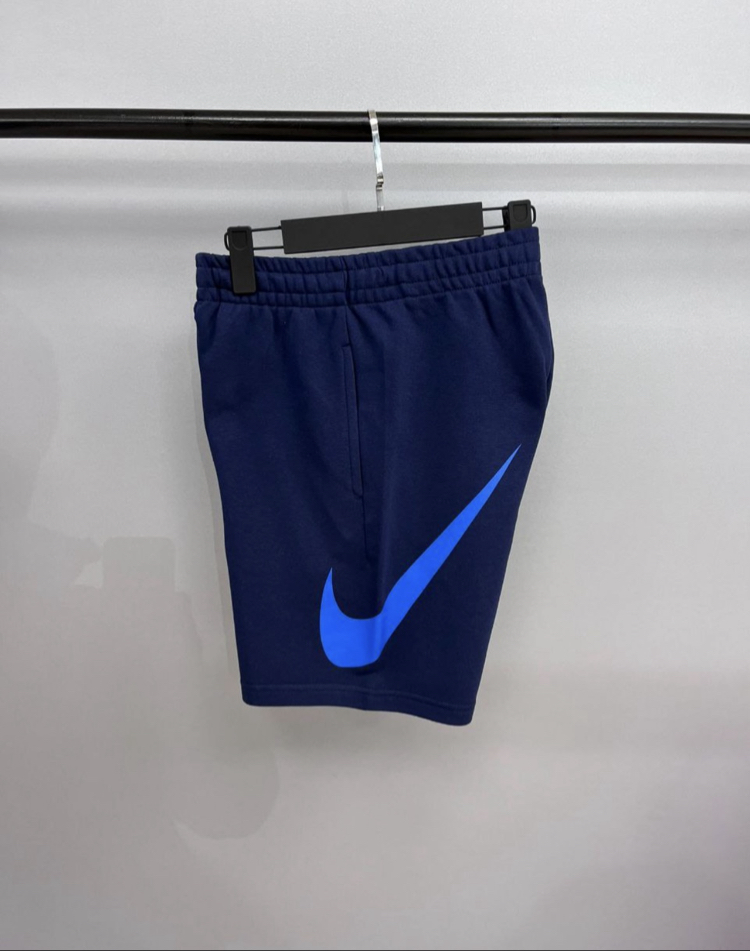 Nıke Big Logo şort