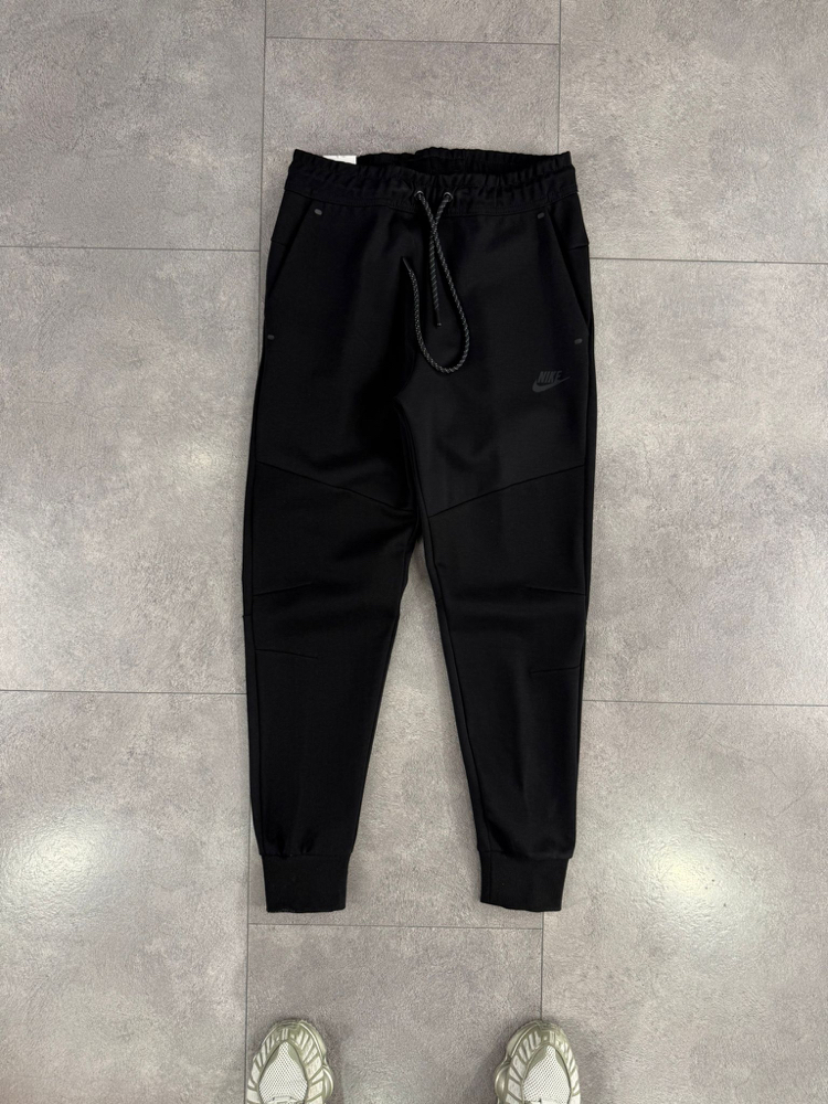 Nıke Tech Fleece eşofman altı siyah