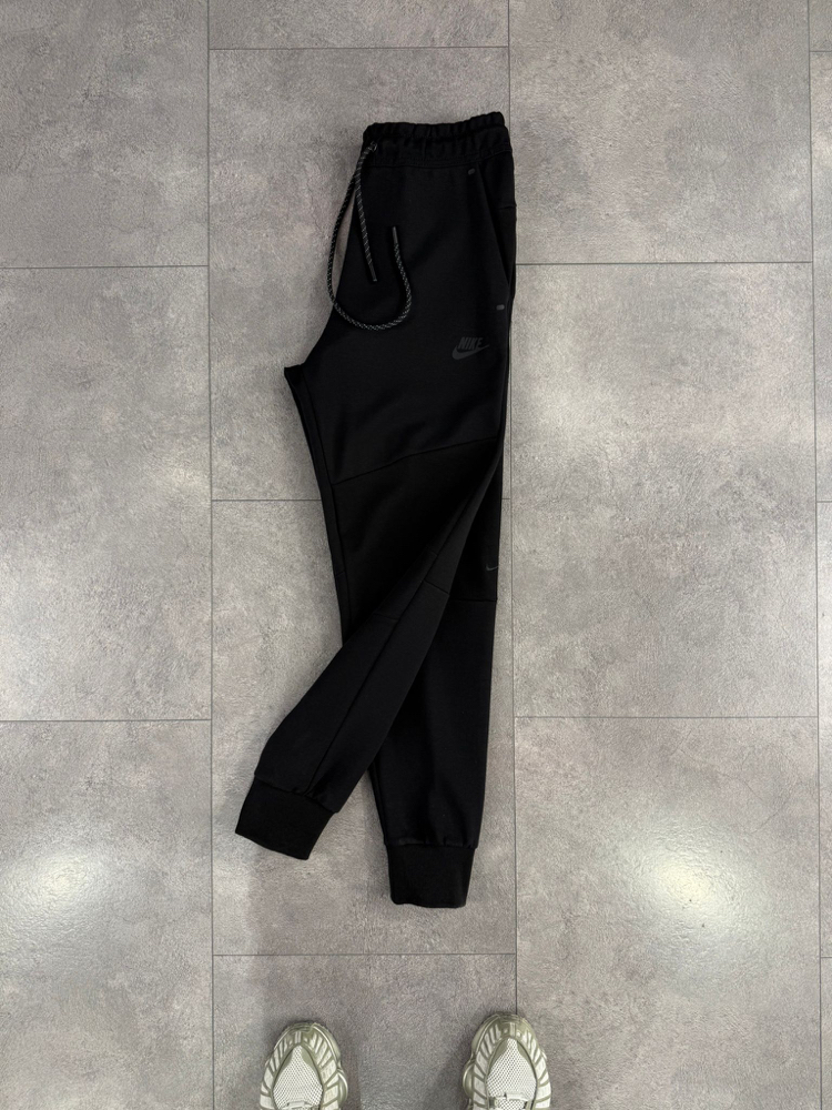 Nıke Tech Fleece eşofman altı siyah
