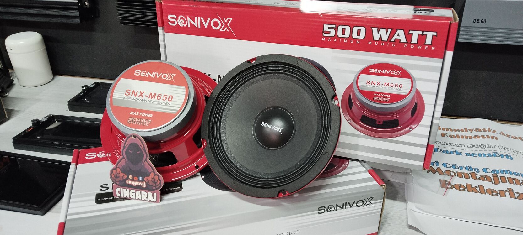 Sonivox SNX-M650 R2
Midrange