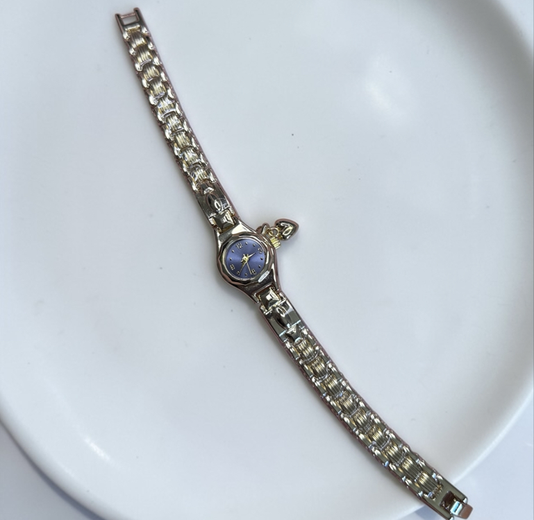 Çelik | Pinterest Charmlı Saat Gold