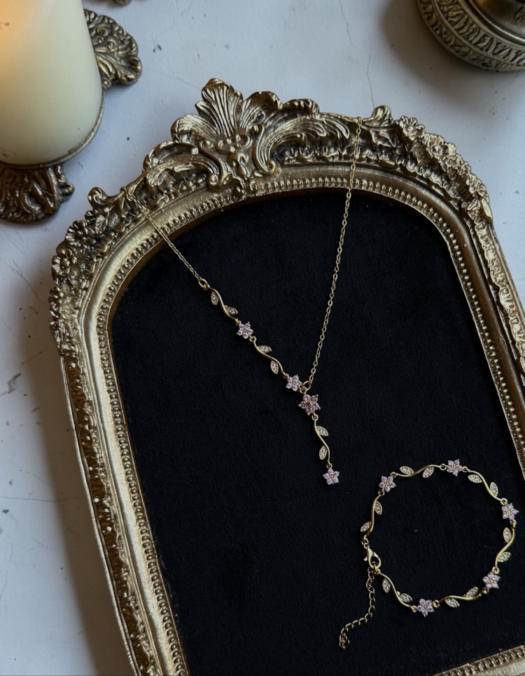 Çiçekli Vintage Set