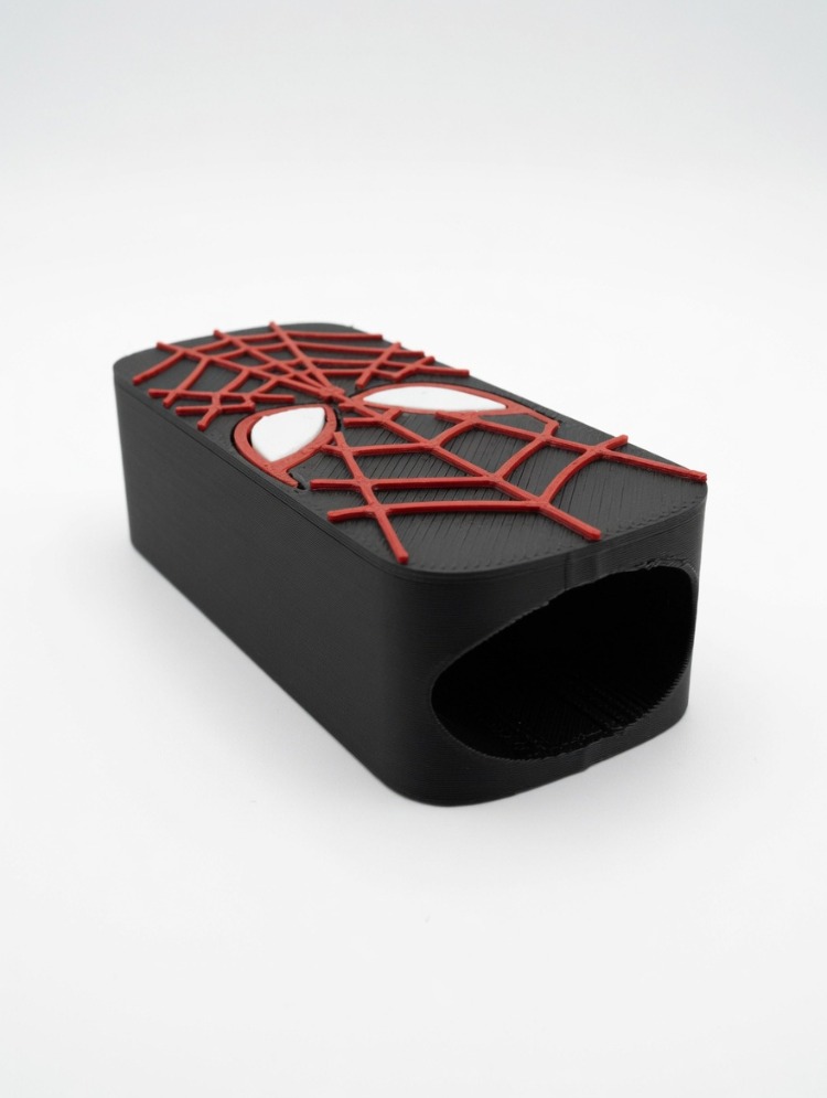 Örümcek Ağı Tasarımlı 3D Baskı Çakmak Kılıfı