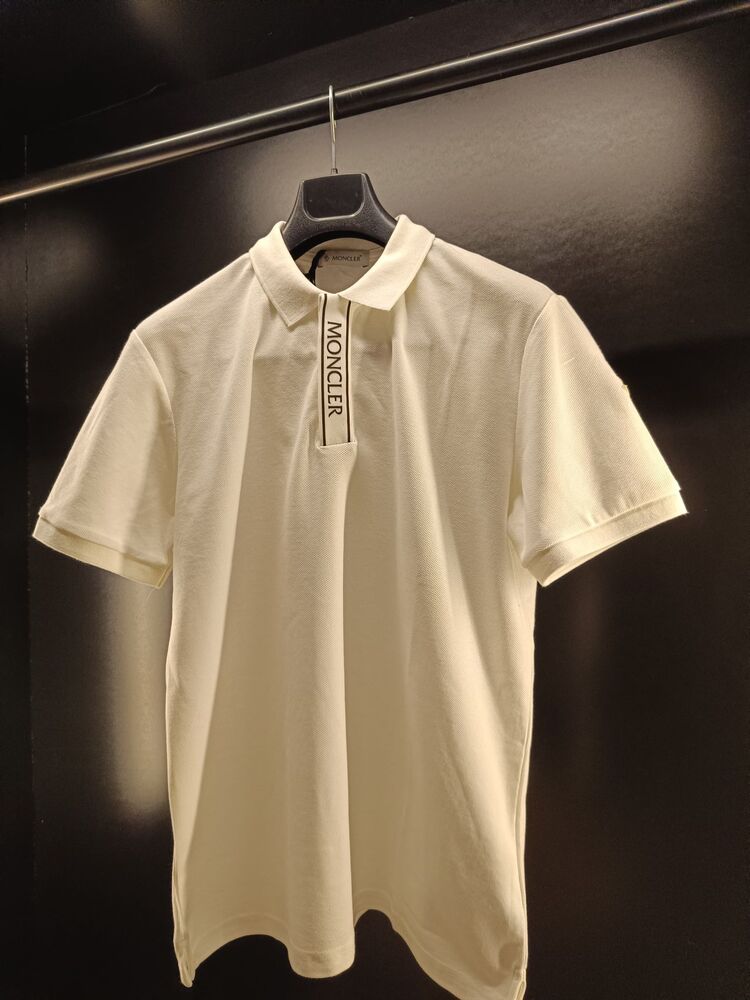 MONCLER (Yaka ve Kol) detaylı beyaz polo yaka t-shirt 