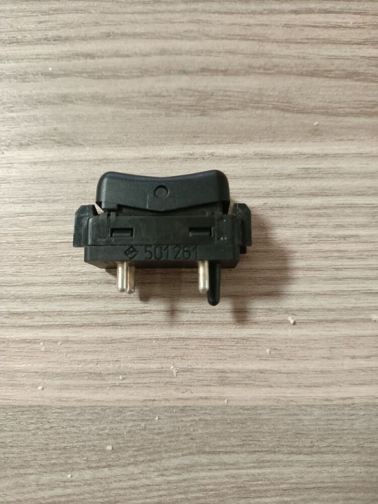 Mercedes W124 Alarm düğmesi 