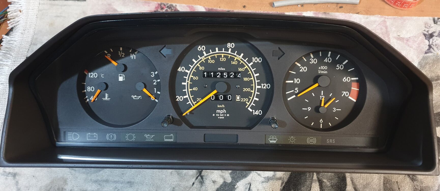 W124 230E ingiliz mil gösterge