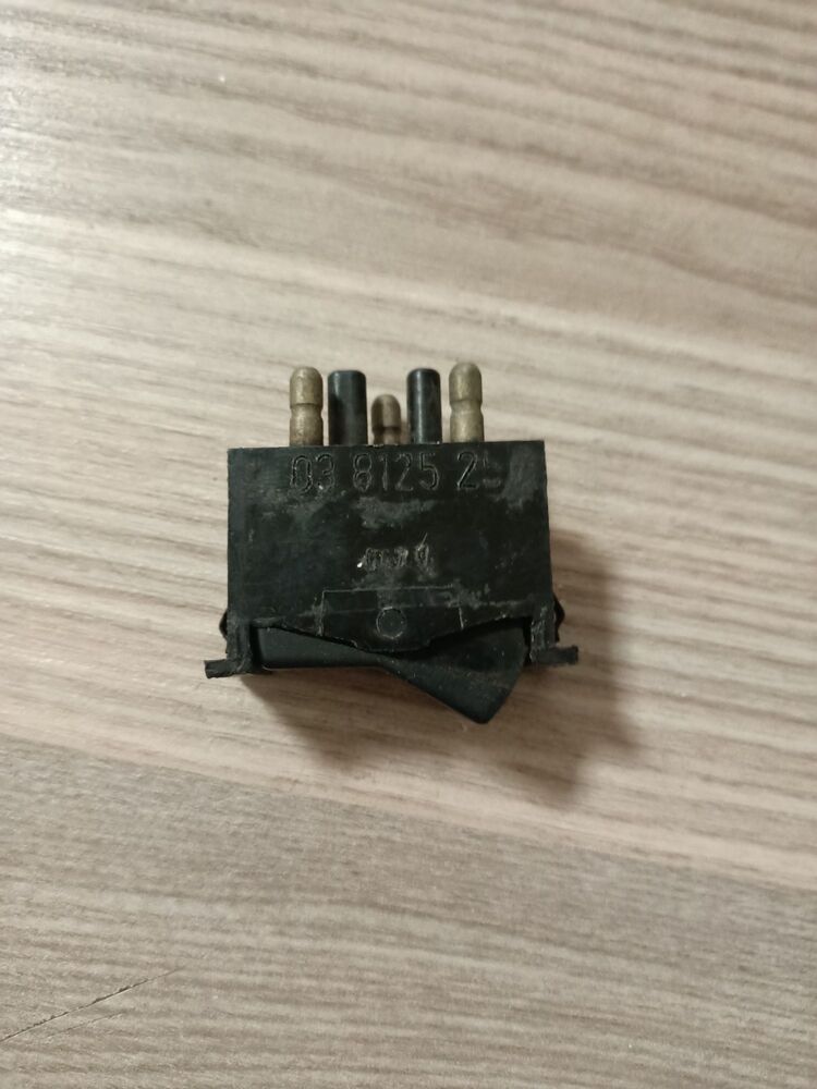 Mercedes W123-W126 otoban korna düğmesi