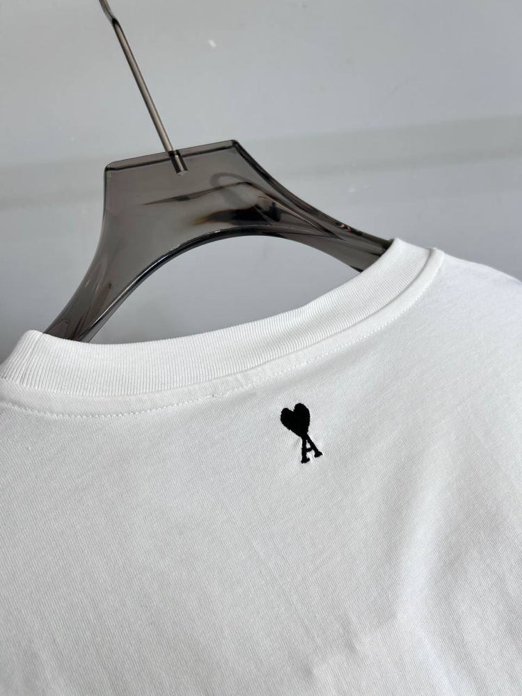 Kalp Nakışlı Ss’ 26 Premium Tshirt